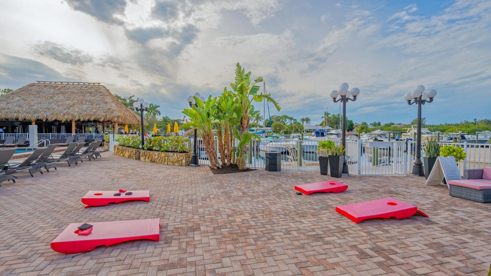 סרסוטה All-New Waterfront With Balcony,Pool,Tiki Bar,Gym מראה חיצוני תמונה